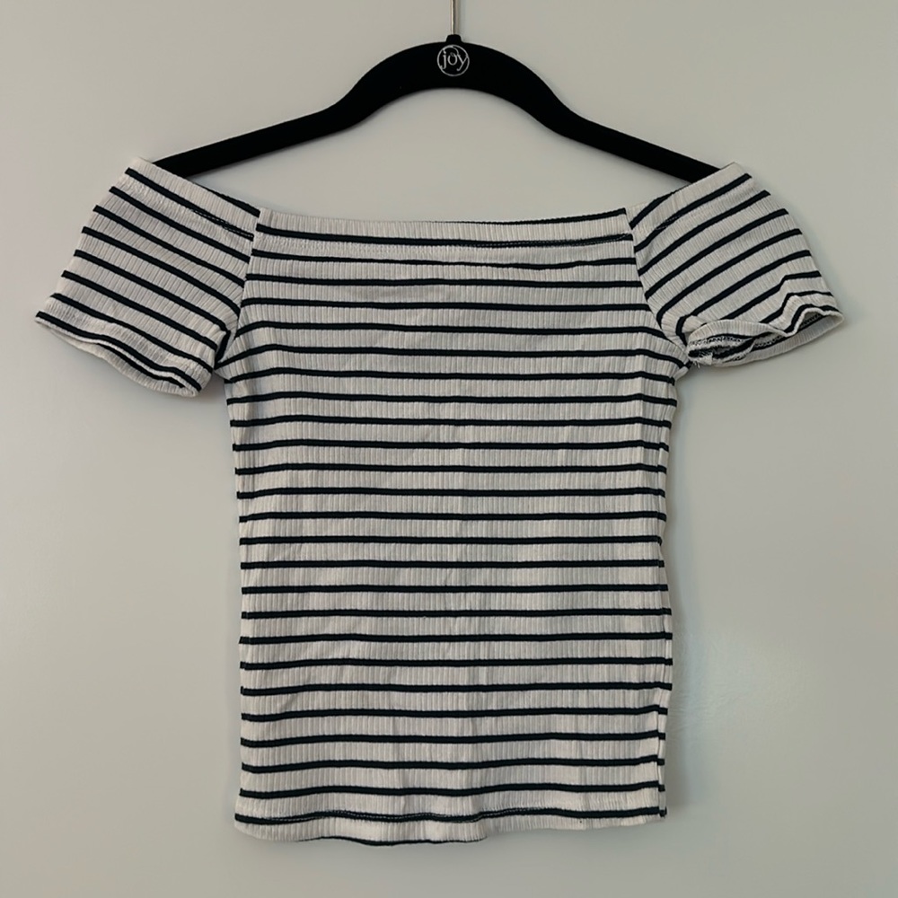 H&M off shoulder top